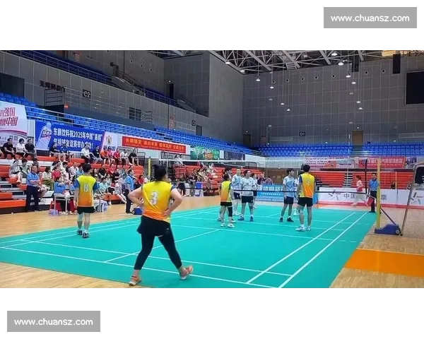 中越 16 支队伍凭祥激战 “县超” 气排球友谊赛